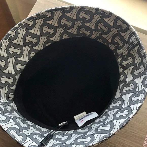 NWT Burberry TB Monogram Gray Bucket Hat size Small - Picture 4 of 9